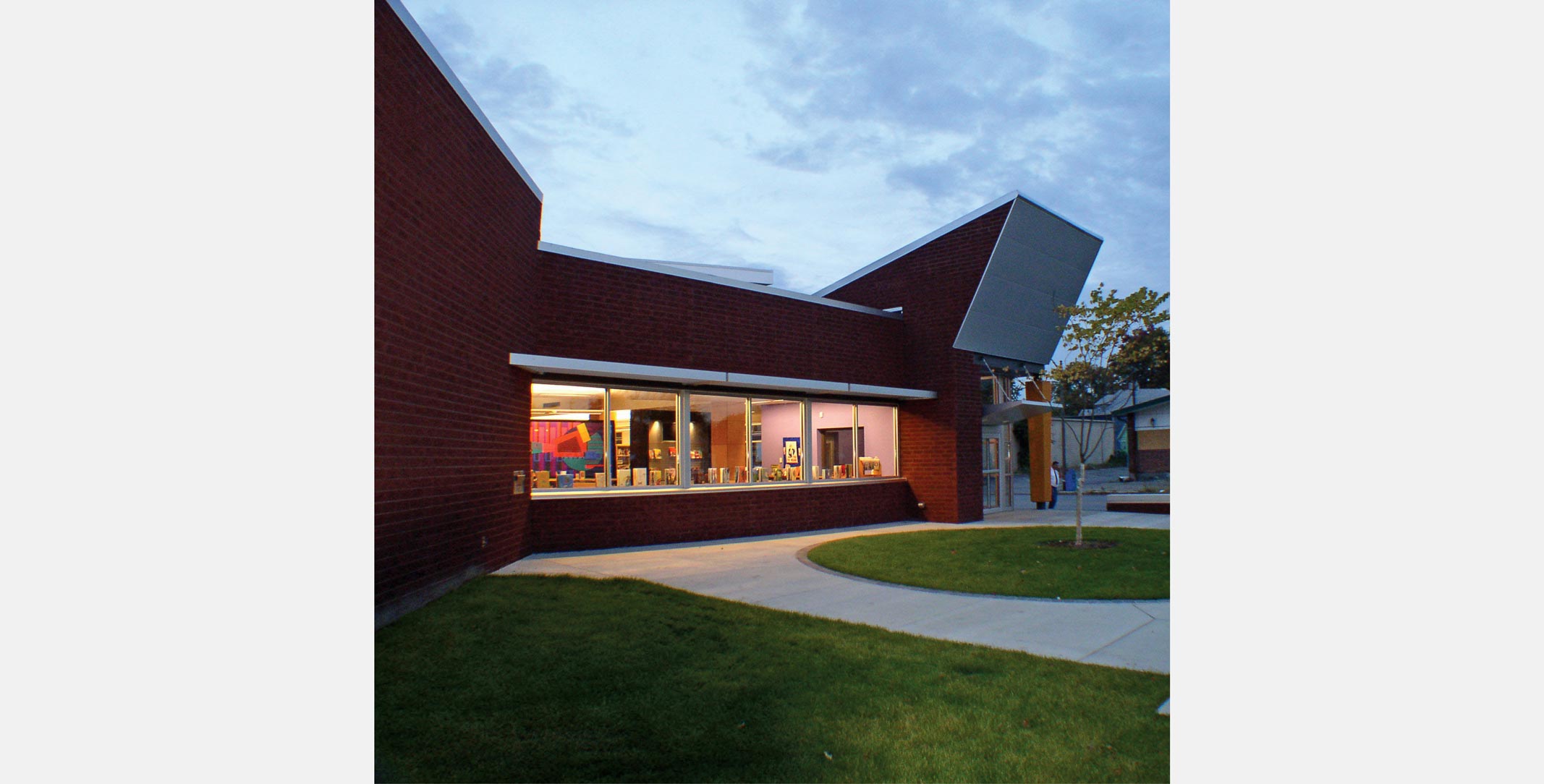 South Toledo Lucas County Branch Library